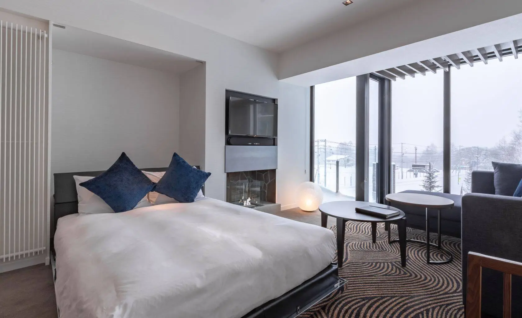 1 Bedroom Suite with Murphy's bed